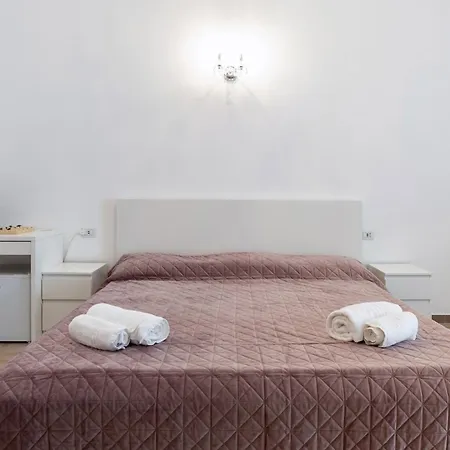 Lovely - Urban Charm & Culture Ragusa