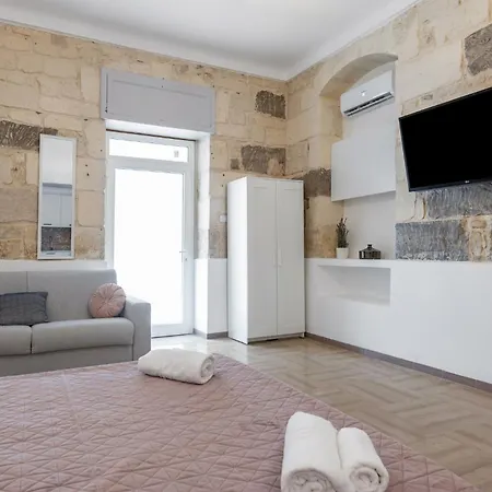 Lovely - Urban Charm & Culture Ragusa